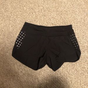 Black polka dot lululemon shorts